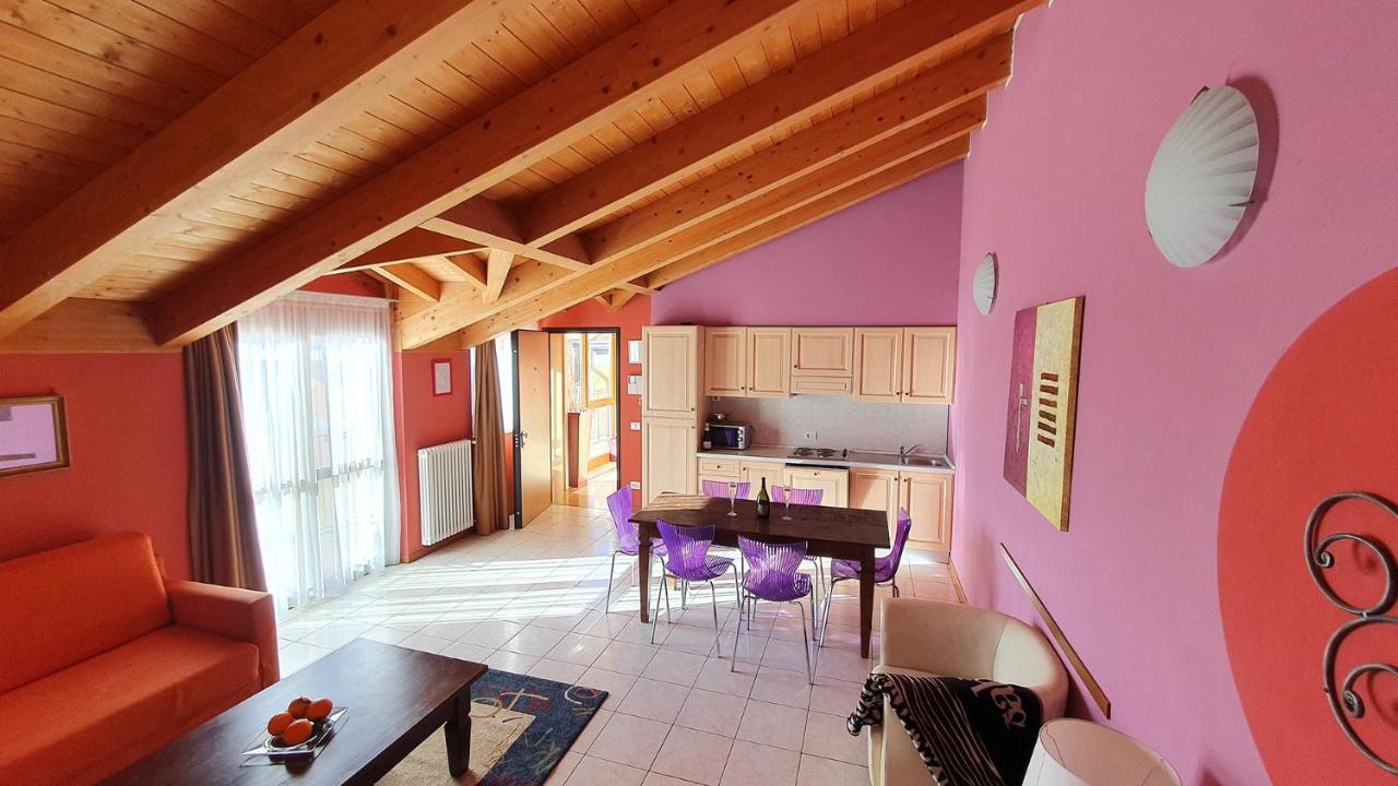 Ferretti Residence Garda Palace Песк'єра-дель-Гарда Екстер'єр фото