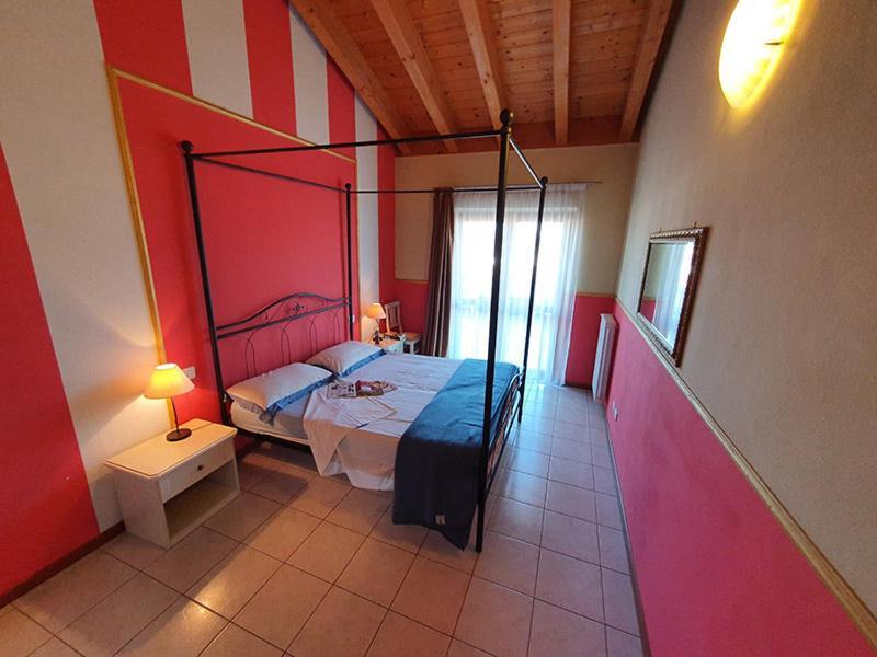 Ferretti Residence Garda Palace Песк'єра-дель-Гарда Екстер'єр фото