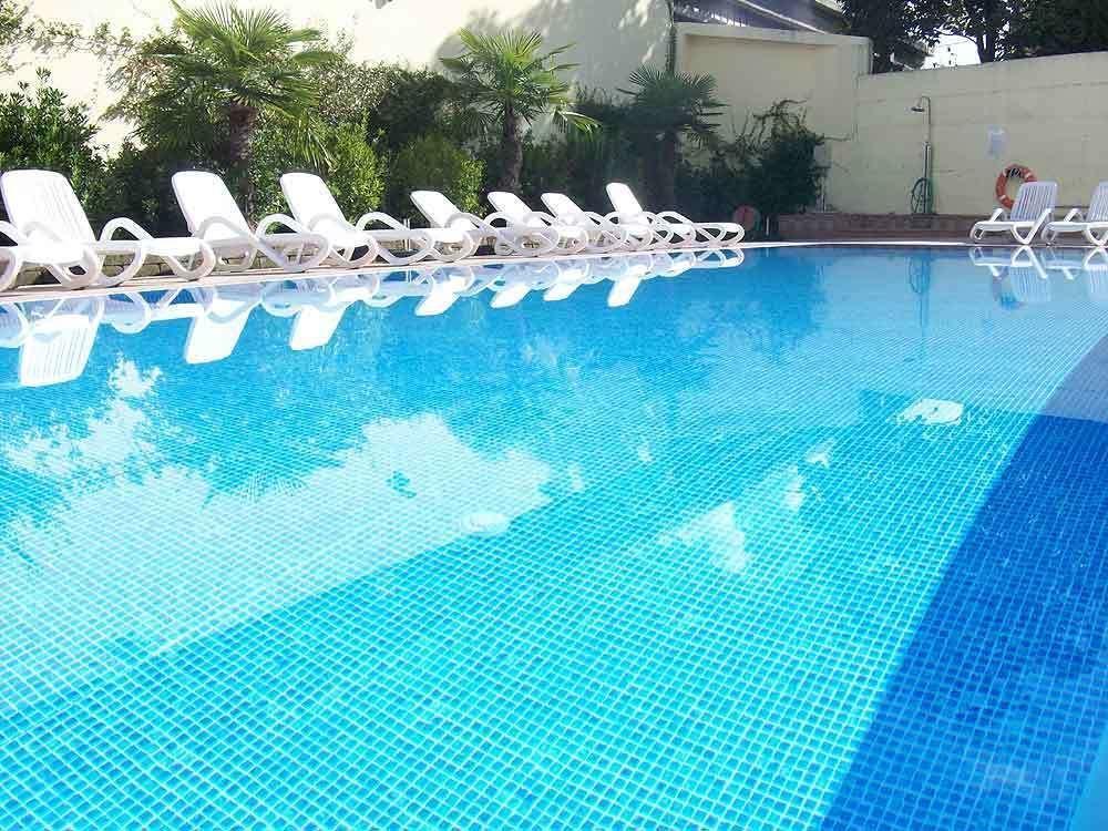 Ferretti Residence Garda Palace Песк'єра-дель-Гарда Екстер'єр фото